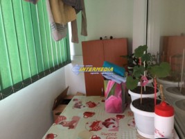 apartament-2-camere-cetate-zona-bulevard-finisat-si-mobilat-7